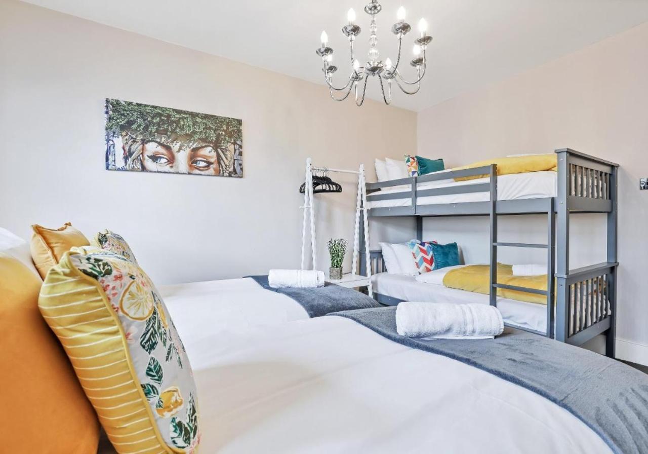 Central Lanes Pad By My Getaways Free Parking For One Car برايتون المظهر الخارجي الصورة