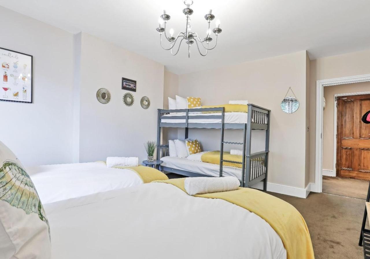 Central Lanes Pad By My Getaways Free Parking For One Car برايتون المظهر الخارجي الصورة